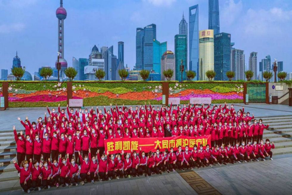 大同市援滬醫(yī)療隊(duì)員在上?？挂?